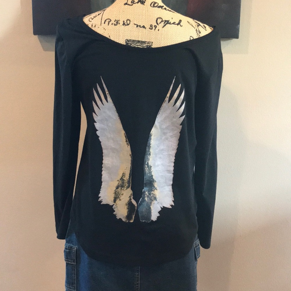 INMUR ANGEL WING BACK LONG SLEEVE TEE